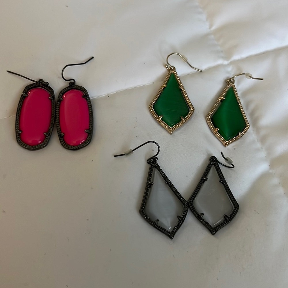 Inspired set of 3 earring pairs